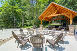 Hot Tub, Grill & Mtn Views! Benezette Cabin - 7