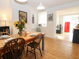19 Covert Road - 4