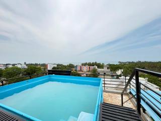 La Couronne Seaview Resort - 9