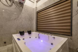 Tropicana Twin Homes Jacuzzi 5BHK40min Airport - 8