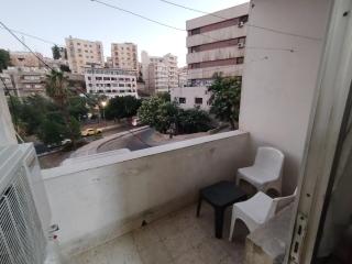بيت الحجر التاسع - 1