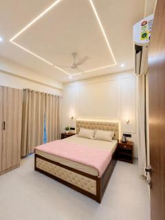 Balcony view room in 5BHK Villa in gated society - 0