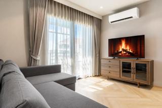 Legendary Pearl 1BR Apartment Bangtao - 8
