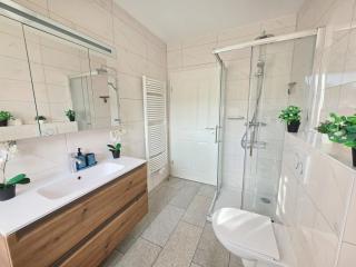Premium 2 bedroom apartment with balcony and parking-ROL2 - 8