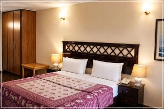 The Grand Mansion - 4