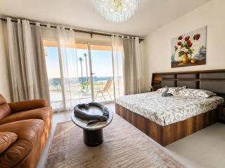 Luxury 4-Bedroom Marassi Home Near Beach & Marina - 8