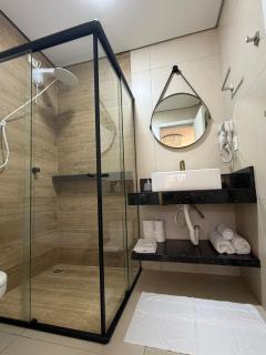 Apartamento Novo, 2 Quartos, Suíte e Garagem - 4