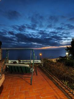 Casa Terraza al Río en Barrio Histórico con parrilla - 8