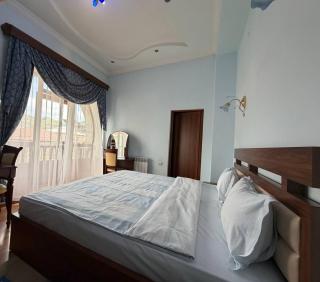 Christy Hotel - Goris - 2