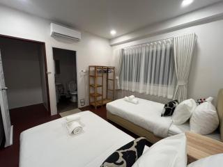 ApoHouse34 Minimalist townhome near Phuket Old Town - 7