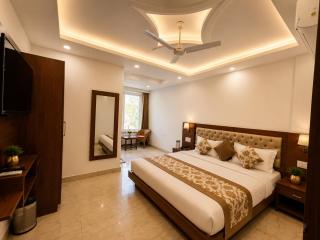 Sitara Premium Dhakad Gold, Near Lakshman Jhula, Tapovan - 3