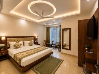 Sitara Premium Dhakad Gold, Near Lakshman Jhula, Tapovan - 5