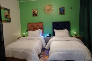 Top-Rated Apartment , Free Parking - 8