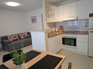 Holiday home Maja - 6