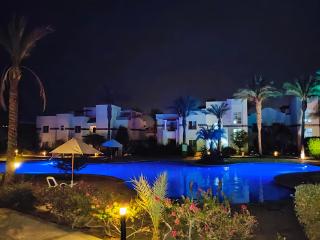 Peaceful 2BR Resort Escape - 7