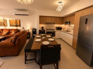 Luxury 4-Bedroom Marassi Home Near Beach & Marina - 3