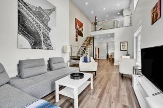 Executive house close to Ottawa Hospital Campus and CHEO - 8
