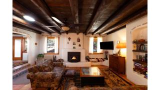 Retreat in Taos Foothills - 9