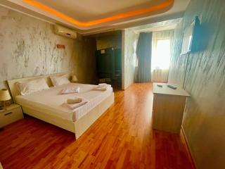 Summer Vibe Mamaia Summerland - 8