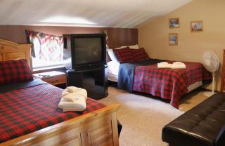 Aspen West Deluxe 3 - 5