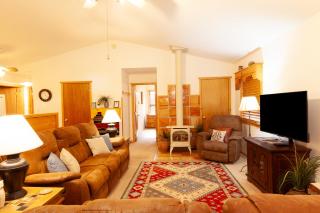 Holiday Haus - 6