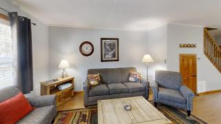 Claim Jumper Townhouse 01 - 5