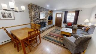 Claim Jumper Townhouse 01 - 2