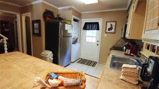 Claim Jumper Townhouse 14 - 6