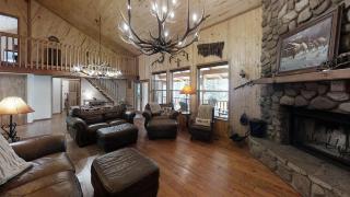 Big Elk Horn Lodge - 2
