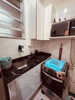 APMARAVILHOSO QUARTO e SALA LEBLON Recém REFORMADO ACEITO 5 pessoas NA ATAULFO DE PAIVA - 5