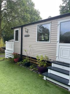 3 Bed Woodland Caravan at Aberdunant Hall Snowdon - 0