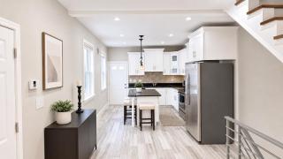 20th Street Retreat - Basement, Game room, Patio - 9