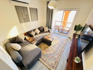 Porto Sharm Rooftop Suite - Pool View - Airport - 0