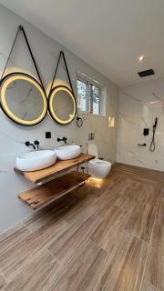 Modern Studio with Swimming Pool in Njiro, Arusha - 7