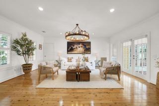 Private 5-Acre Estate with 2 Homes & Pool - 8
