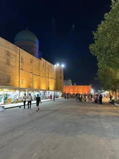 Orom Hotel & Terrace - 2