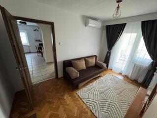 Night City Central Apartment, 3 Camere, 3 Balcoane, Untold - 3