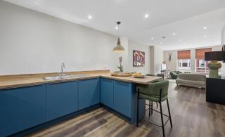 Town center 2 bedroom modern luxury apartment - 6