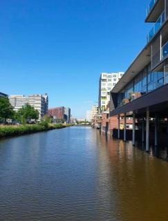 Cozy Zuidas Room 10m from Airport - 5