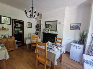 Dolweunydd Bed and Breakfast - 2