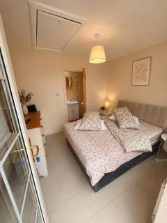 Dollys Homestay Private Ensuite Rooms - 0