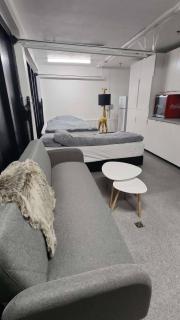 Cosy room and available horse riding - 5