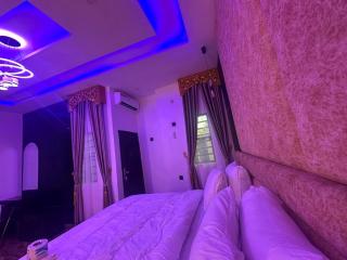 Lazz Suites Executive Apartment - 6