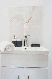 The High Town Suite - 1
