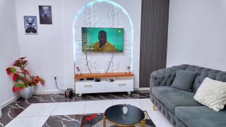 Diamond Home - 1