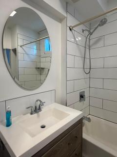 Cozy 1BR Unit Steps to uOttawa - 9