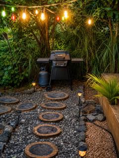 Luxury treehouse with Jacuzzi and nature - 7
