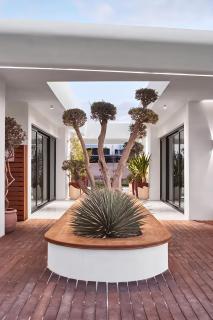 Villa Coconut Hotel By TLT - 2