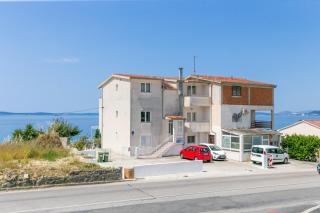 Apartments by the sea Podstrana, Split - 19987 - 1