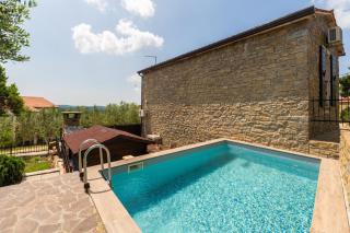 Family friendly house with a swimming pool Momjan, Central Istria - Sredisnja Istra - 27261 - 1